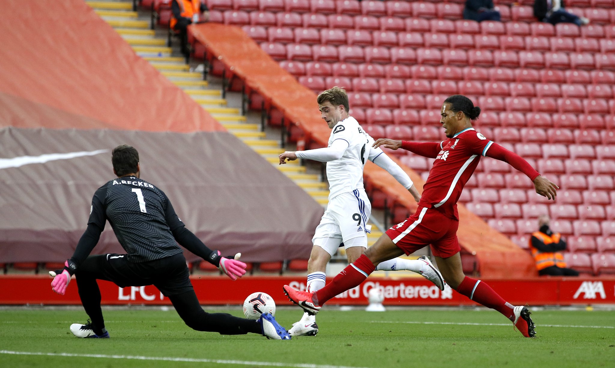 随着社保政 随着社保政